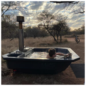 Rotsinbos-Bush-Camp-and-Lodge-Wood-Fire-Hot-Tubs-Gallery-1